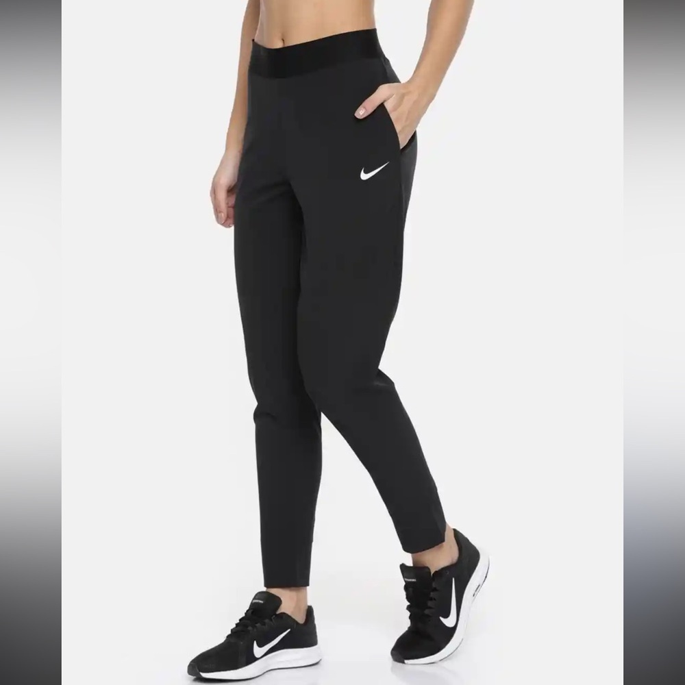 Nike Women victory bliss training pants​